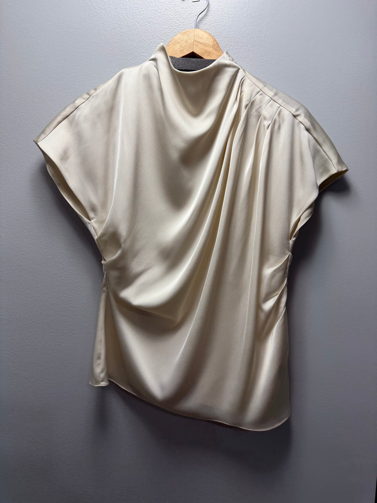 The Graceful Top