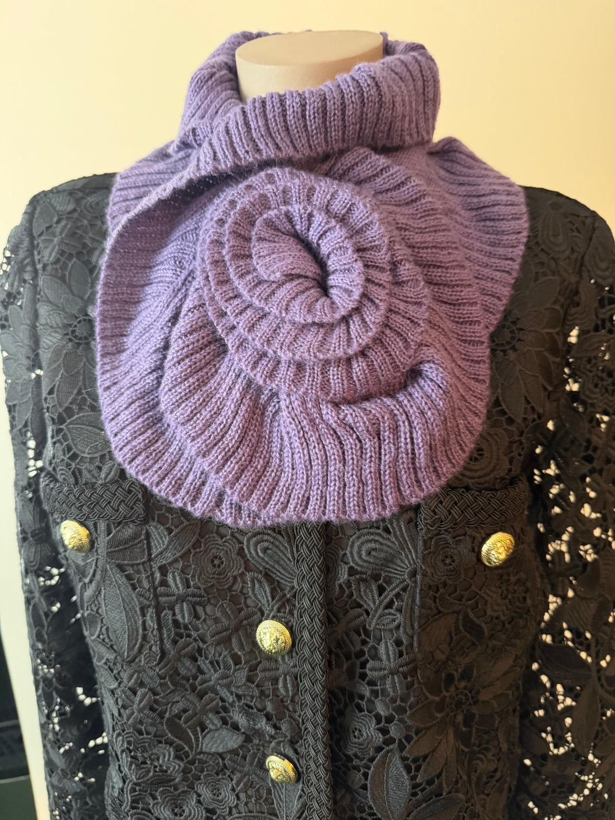 Knit Rosette Pull Thru Muffler